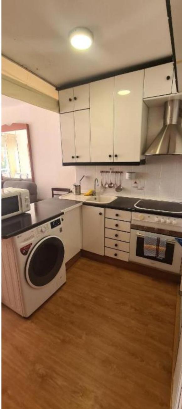 Benidorm Apartment Bagian luar foto