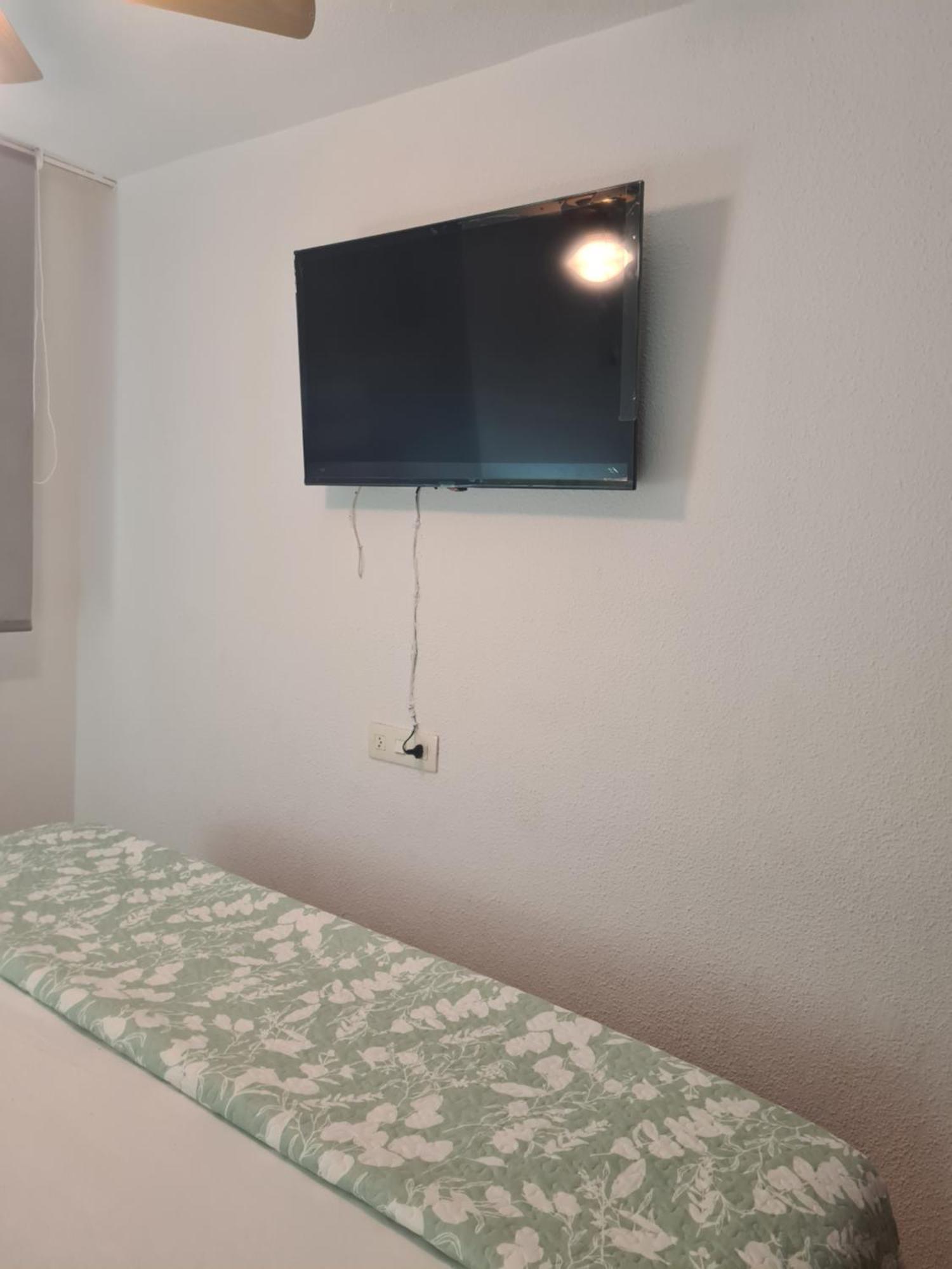 Benidorm Apartment Bagian luar foto